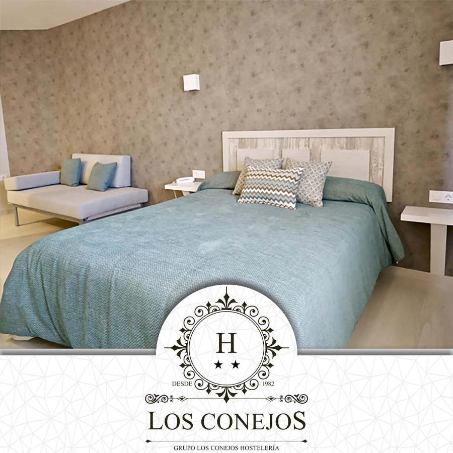 Mora Hotel Los Conejos מראה חיצוני תמונה