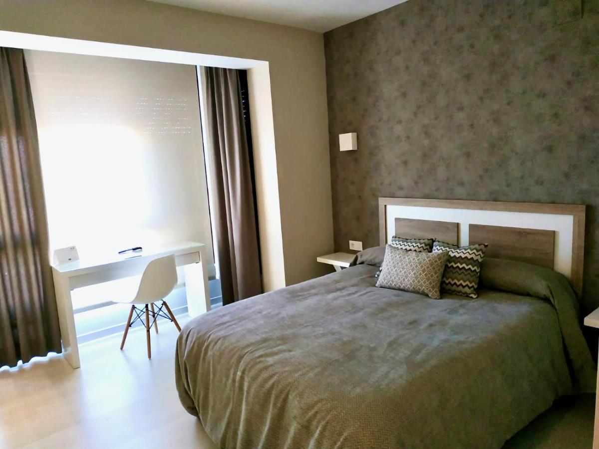 Mora Hotel Los Conejos מראה חיצוני תמונה