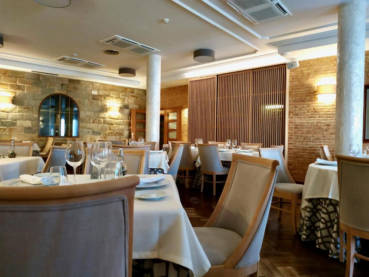 Mora Hotel Los Conejos מראה חיצוני תמונה