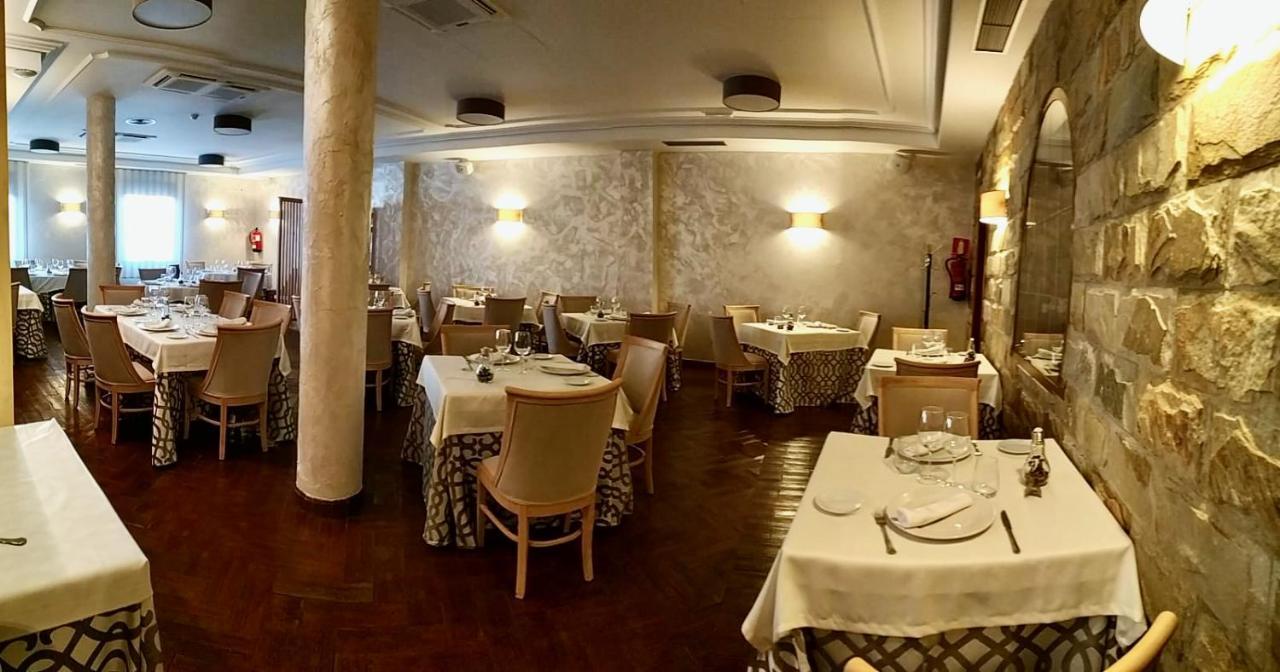 Mora Hotel Los Conejos מראה חיצוני תמונה